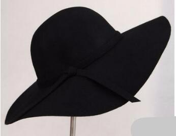 Wide Lady Hat